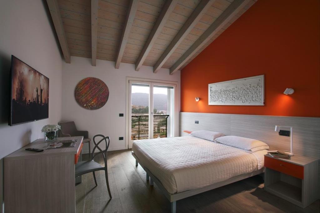 Residence Caffe Maya Maslianico ภายนอก รูปภาพ