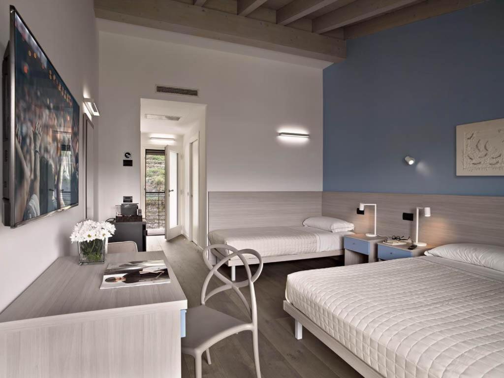 Residence Caffe Maya Maslianico ภายนอก รูปภาพ